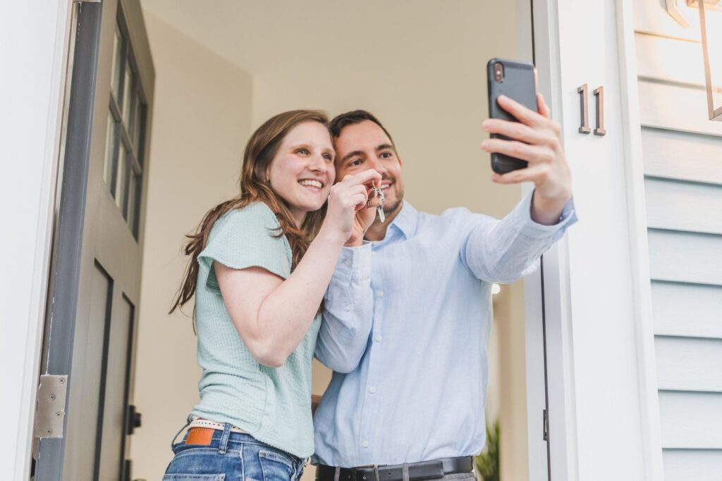 Homebuyer learning common mortgage terms and definitions